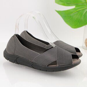 BareTraps Womens Kami Slip On Shoe Size 7.5 Black Gray Elastic Sporty Comfy Flat